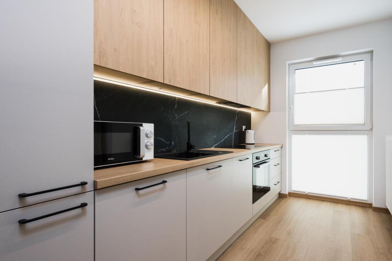 Tauron Arena Apartment With Garage - Krakow Lema מראה חיצוני תמונה