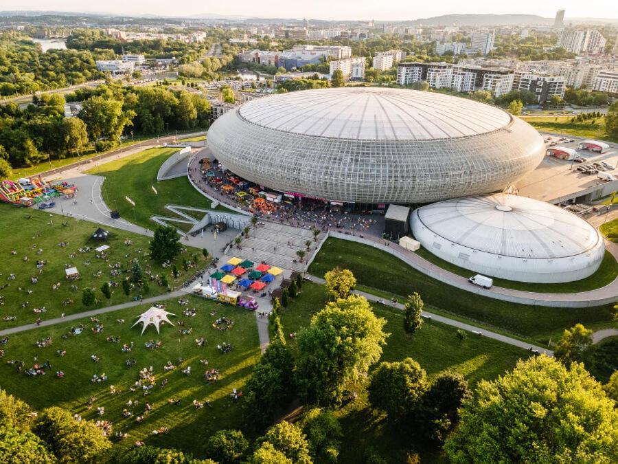 Tauron Arena Apartment With Garage - Krakow Lema מראה חיצוני תמונה
